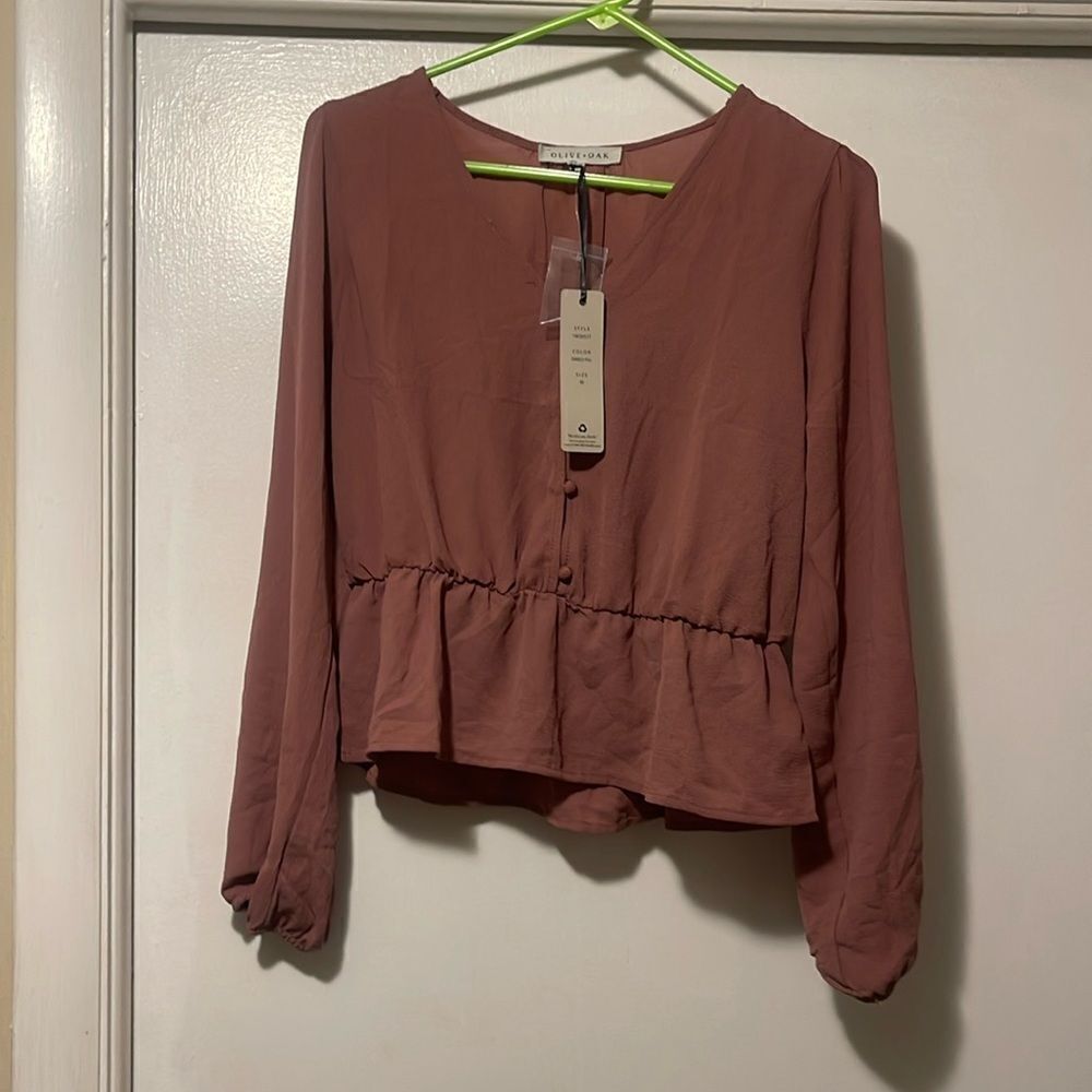 NWT olive + oak blouse medium
